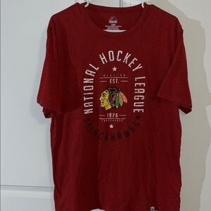 Wow Chicago Blackhawks NHL Red Vintage Print T Shirt L Soft Cotton Blend